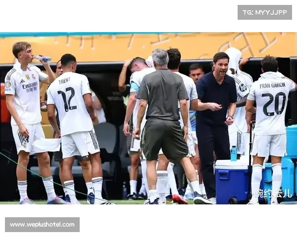 皇马更衣室复盘0-4惨败 阿隆索坦言战术受恩里克压制